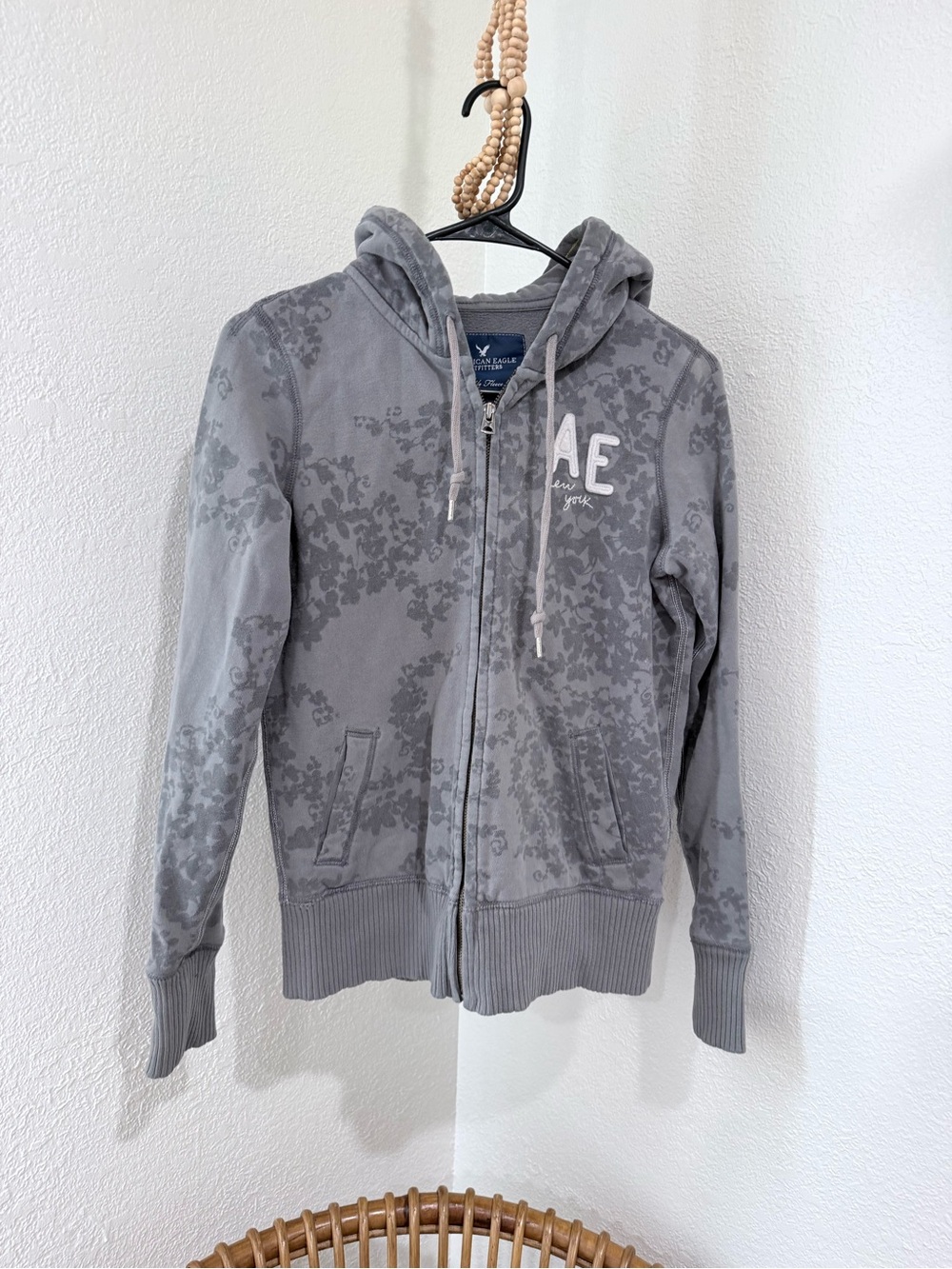 American Eagle Outfitters Y2K Vintage Hoodie